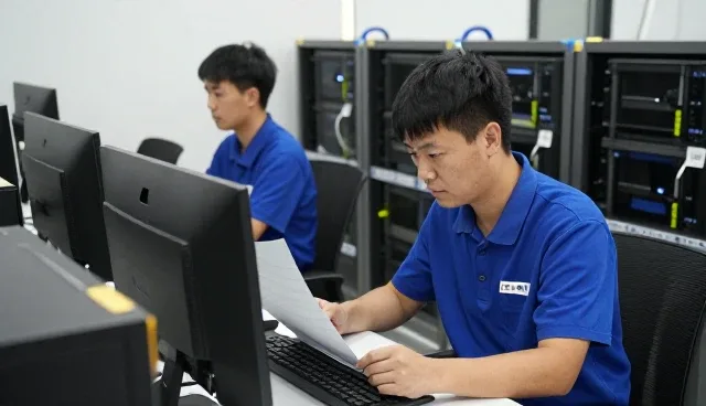 技术支持帮助系统实施等实现效率提升